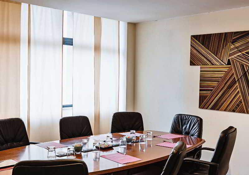 Leonardo Hotel Parma Exteriör bild